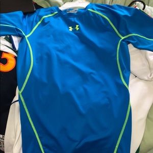 Under Armour Compression Tee - Medium
